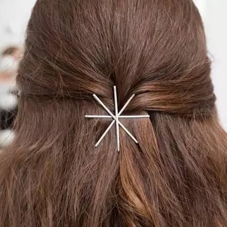 趣味发夹成人发型教程视频,跟随教程视频解锁时尚新潮流